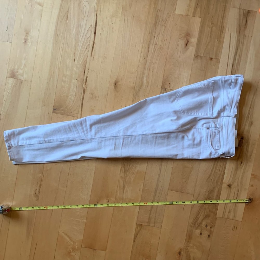 White stretch jeans